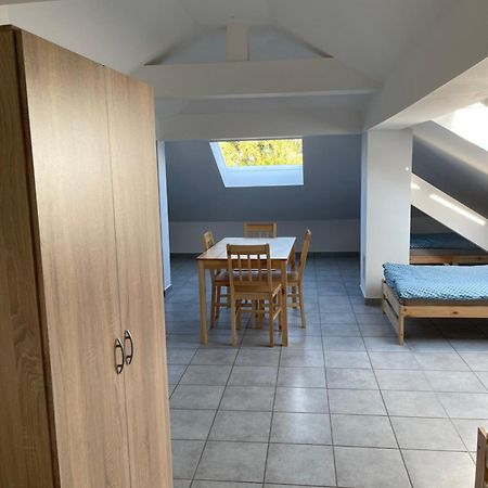 Kavkaz Restaurant & Hotel Ломар Екстер'єр фото